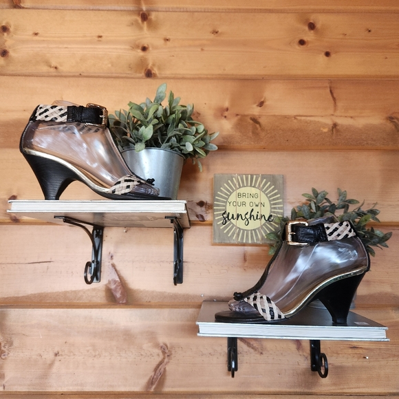 Michael Kors 🌻 Black Tan Leather Cone Heels Sandals Braided T Strap Thong 6.5 M - Picture 1 of 12